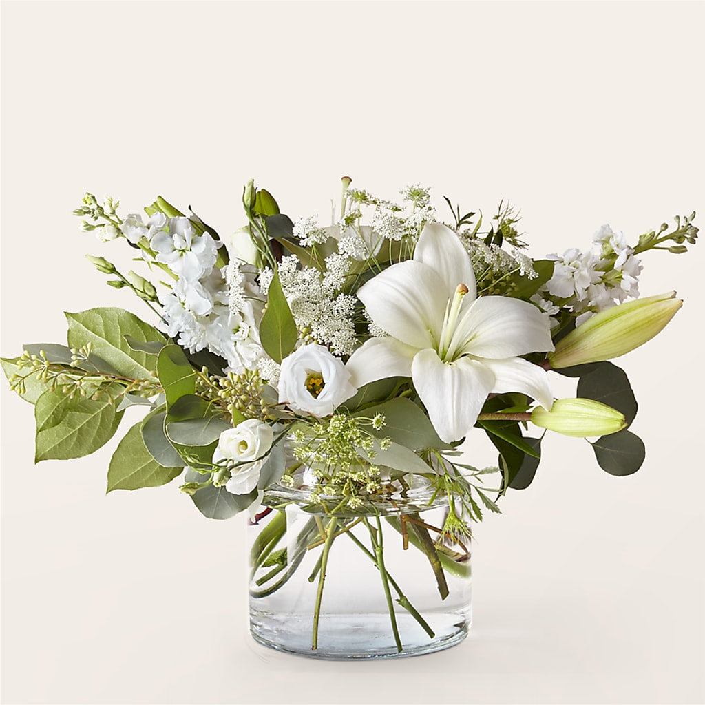 Alluring Elegance Bouquet – LOU GENTILE'S FLOWERS BASKET, Fresno CA