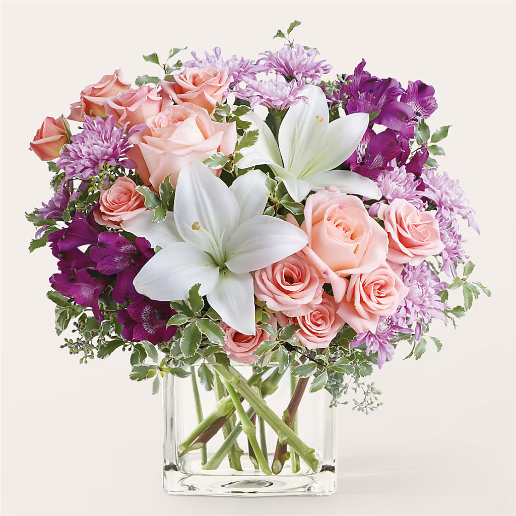 Mani Pedi Bouquet – LOU GENTILE'S FLOWERS BASKET, Fresno CA