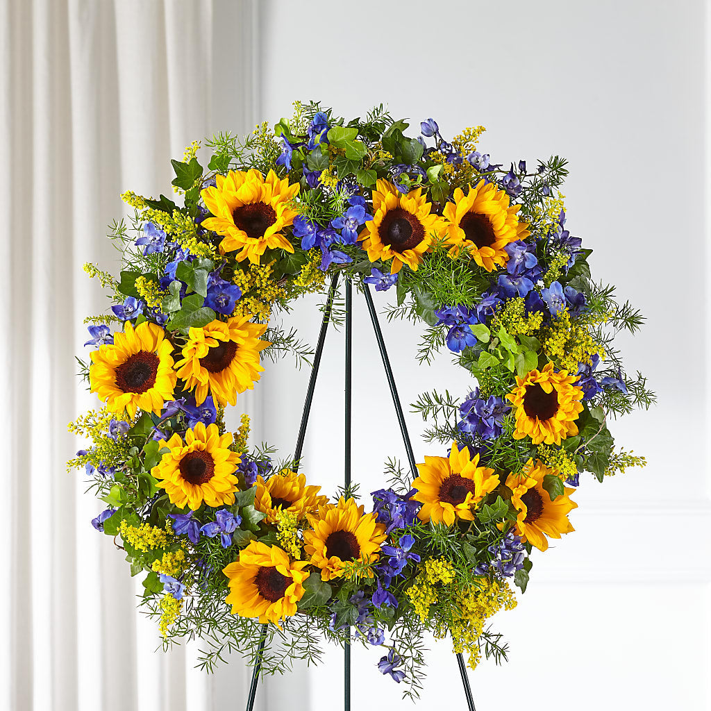 Bright Rays Wreath – LOU GENTILE'S FLOWERS BASKET, Fresno CA