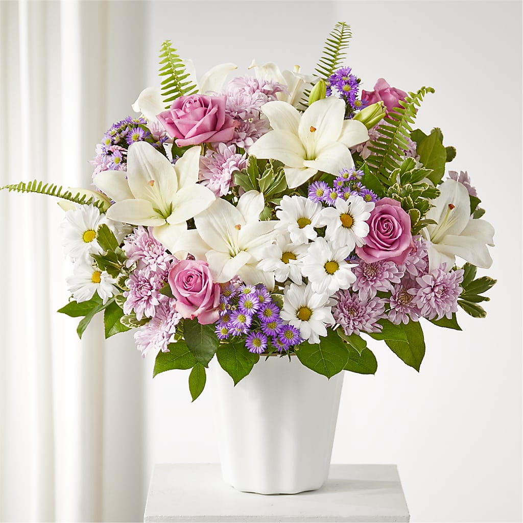 Warmest Thoughts Tabletop Basket – LOU GENTILE'S FLOWERS BASKET, Fresno CA