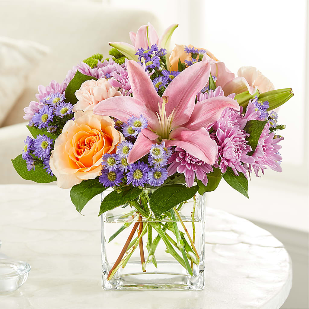 Delicate Details Bouquet – LOU GENTILE'S FLOWERS BASKET, Fresno CA
