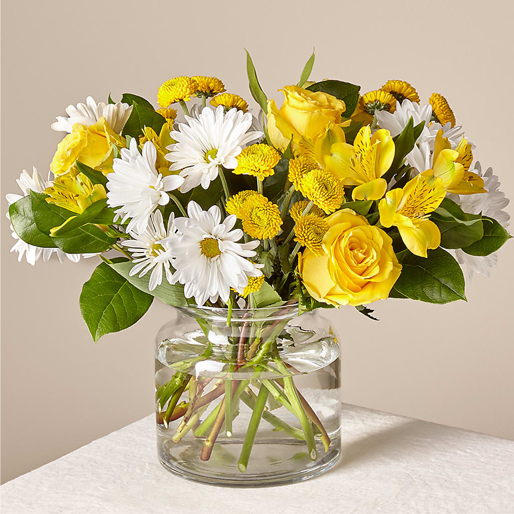 Sunny Sentiments Bouquet – LOU GENTILE'S FLOWERS BASKET, Fresno CA