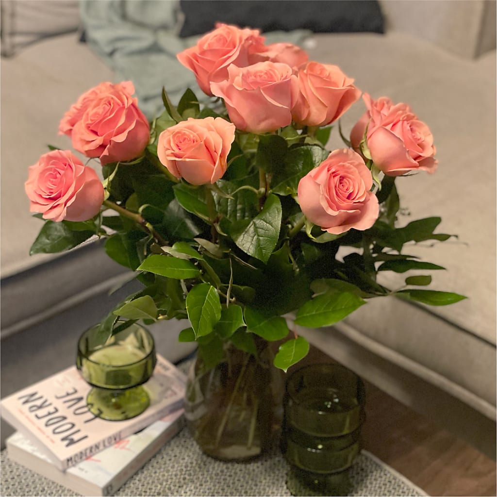 Long Stem Pink Rose Bouquet – LOU GENTILE'S FLOWERS BASKET, Fresno CA