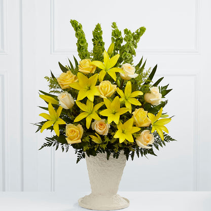 Golden Memories Arrangement – LOU GENTILE'S FLOWERS BASKET, Fresno CA