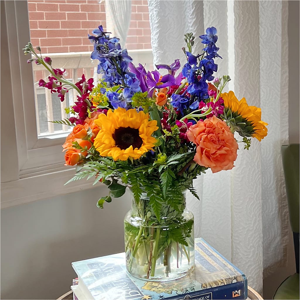Rays of Life Bouquet – LOU GENTILE'S FLOWERS BASKET, Fresno CA
