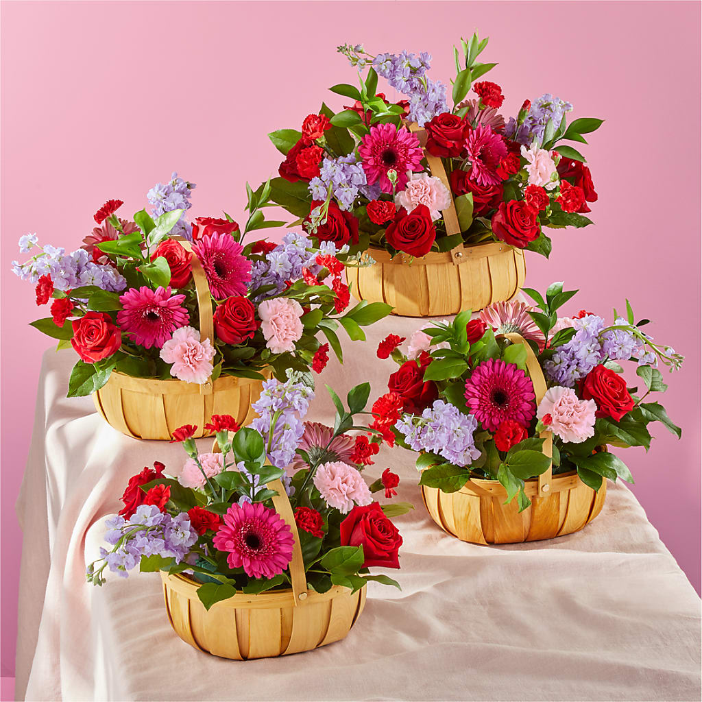 Pink Picnic Basket – LOU GENTILE'S FLOWERS BASKET, Fresno CA