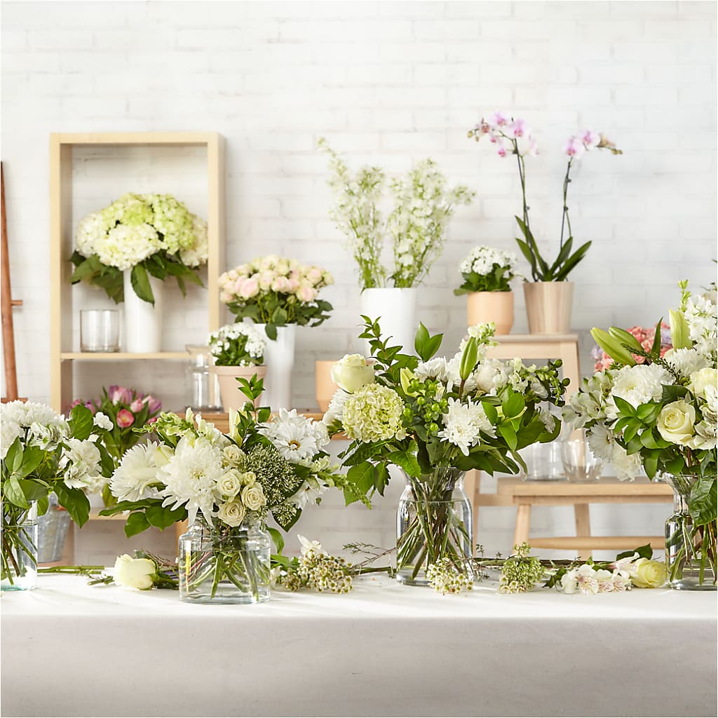 Classic Ivory – A Florist Original – LOU GENTILE'S FLOWERS BASKET, Fresno CA