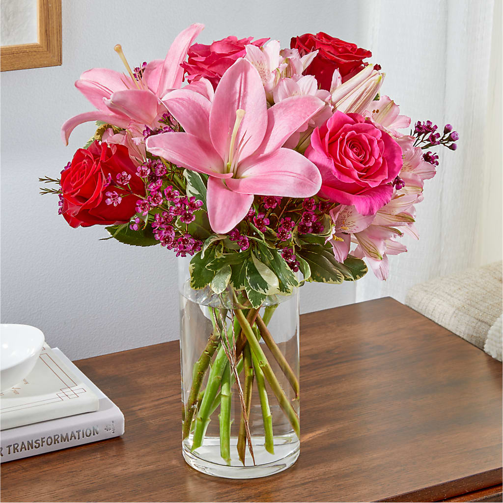 Lucky in Love Bouquet – LOU GENTILE'S FLOWERS BASKET, Fresno CA