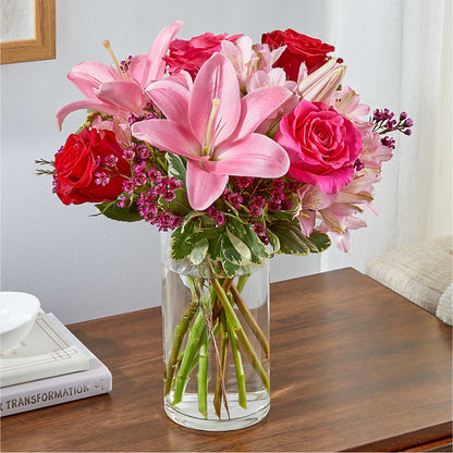 Lucky in Love Bouquet – LOU GENTILE'S FLOWERS BASKET, Fresno CA