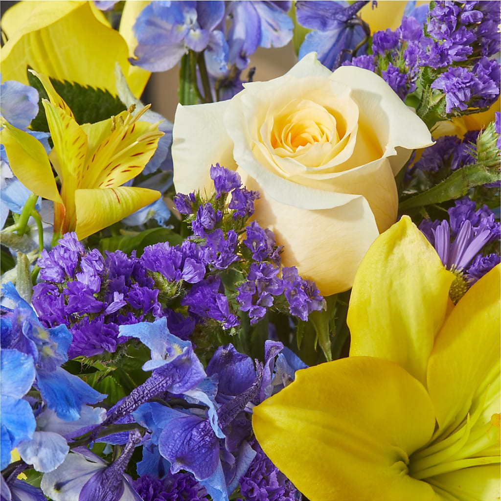 Limoncello Bouquet – LOU GENTILE'S FLOWERS BASKET, Fresno CA